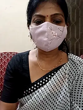 Snapshot of Rithya27 chatting on 09/29/25, 06:24 Rithya27 online show from 09/29/25, 06:24