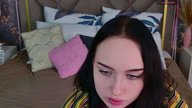 MonikaCarter online show from 11/09/25, 10:24