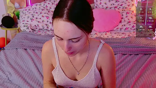 MonikaCarter online show from 11/16/25, 10:21