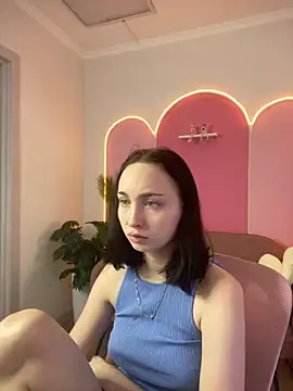 MonikaCarter online show from 12/01/25, 12:21