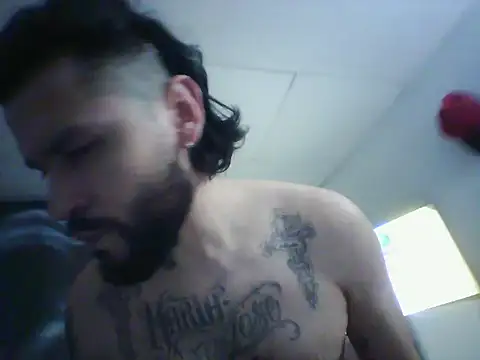 Snapshot of vegato_21 chatting on 03/27/26, 06:08 vegato 21 online show from 03/27/26, 06:08