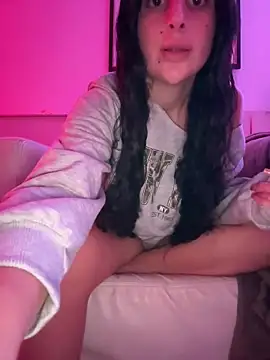 Snapshot of baddieworld1 chatting on 02/22/26, 06:28 baddieworld1 online show from 02/22/26, 06:28