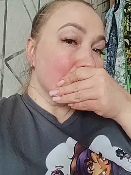 Kiss Eva online show from 03/04/26, 12:11