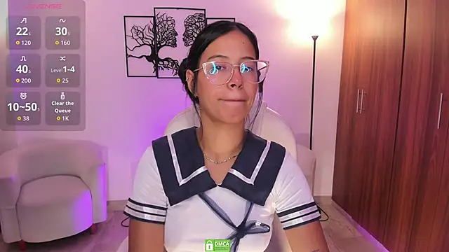 raven stonee online show from 11/23/25, 03:17