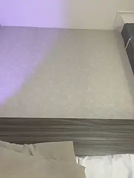 MiilaBlake online show from 11/23/25, 08:08