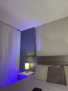 MiilaBlake online show from 04/19/26, 07:38