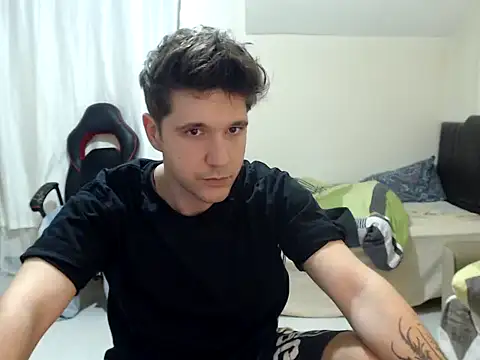 2handsomemann online show from 10/04/25, 08:51