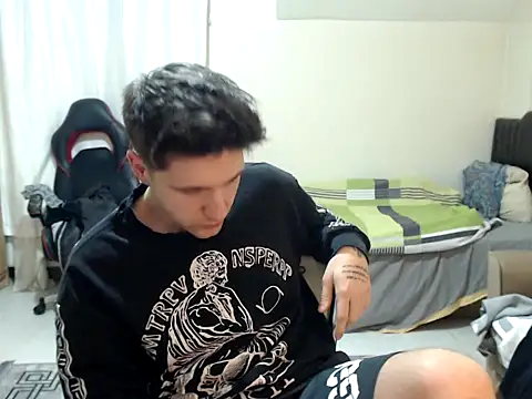 2handsomemann online show from 02/02/26, 06:50