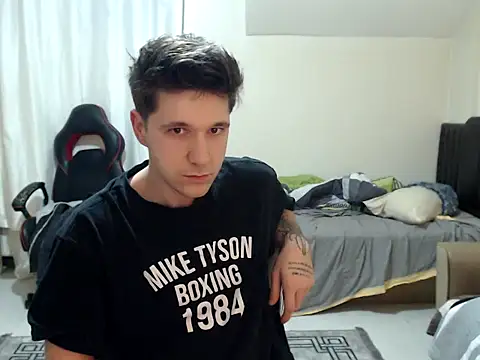 2handsomemann online show from 02/09/26, 06:23