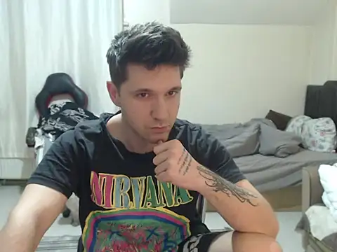 2handsomemann online show from 04/08/26, 07:14