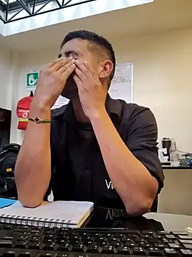 Juann-cock online show from 11/23/25, 04:07