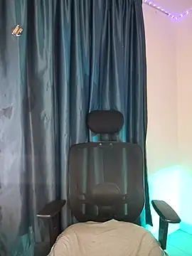 Juann-cock online show from 12/17/25, 01:44