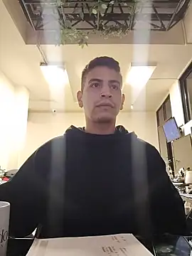 Juann-cock online show from 04/12/26, 05:34