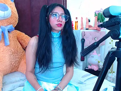 VioletxBloom online show from 10/09/25, 07:23