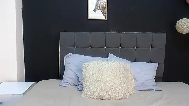 nicolee 8 online show from 09/26/25, 11:09