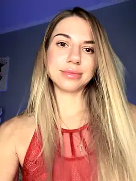 Snapshot of Prettie_Katrin chatting on 10/04/25, 10:13 Prettie Katrin online show from 10/04/25, 10:13