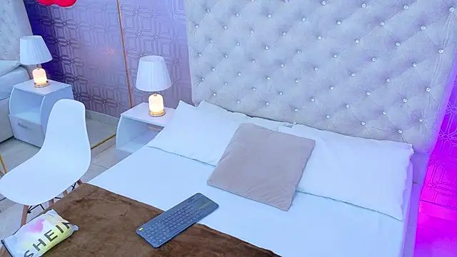 Samanta Isel online show from 02/20/26, 03:03