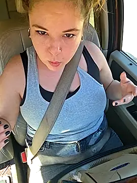 LacyLaurent online show from 11/22/25, 06:40