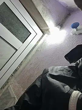 Snapshot of monster20cm chatting on 03/11/26, 03:40 monster20cm online show from 03/11/26, 03:40