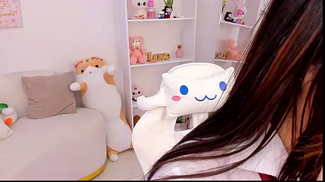 dolce antonellaa online show from 11/15/25, 12:30