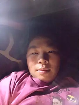 quynhkoolbae online show from 10/22/25, 08:30