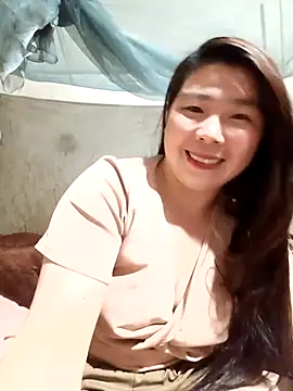 quynhkoolbae online show from 02/12/26, 01:22