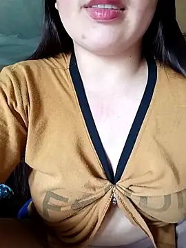 quynhkoolbae online show from 04/07/26, 06:03