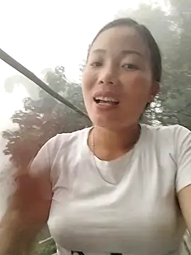Snapshot of Annaacutee chatting on 09/22/25, 11:01 Annaacutee online show from 09/22/25, 11:01