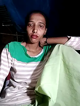 Snapshot of Pinki_thakur_1 chatting on 09/24/25, 07:39 Pinki thakur 1 online show from 09/24/25, 07:39