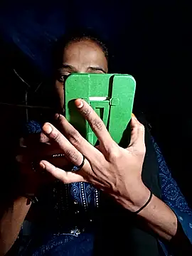 Snapshot of Pinki_thakur_1 chatting on 10/03/25, 06:05 Pinki thakur 1 online show from 10/03/25, 06:05