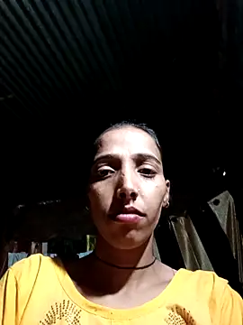 Snapshot of Pinki_thakur_1 chatting on 10/20/25, 12:27 Pinki thakur 1 online show from 10/20/25, 12:27