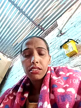 Snapshot of Pinki_thakur_1 chatting on 10/28/25, 07:12 Pinki thakur 1 online show from 10/28/25, 07:12