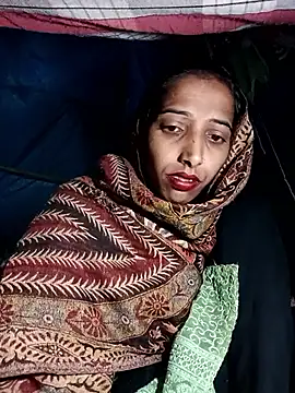 Snapshot of Pinki_thakur_1 chatting on 10/30/25, 08:31 Pinki thakur 1 online show from 10/30/25, 08:31