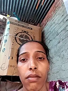 Snapshot of Pinki_thakur_1 chatting on 11/01/25, 06:26 Pinki thakur 1 online show from 11/01/25, 06:26