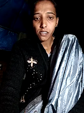 Snapshot of Pinki_thakur_1 chatting on 11/06/25, 06:20 Pinki thakur 1 online show from 11/06/25, 06:20