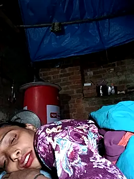 Snapshot of Pinki_thakur_1 chatting on 11/22/25, 07:24 Pinki thakur 1 online show from 11/22/25, 07:24