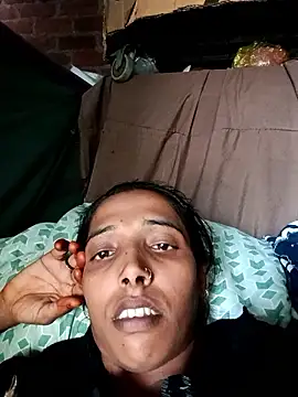 Snapshot of Pinki_thakur_1 chatting on 11/29/25, 05:43 Pinki thakur 1 online show from 11/29/25, 05:43