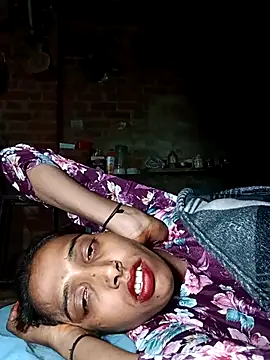 Snapshot of Pinki_thakur_1 chatting on 12/02/25, 07:42 Pinki thakur 1 online show from 12/02/25, 07:42