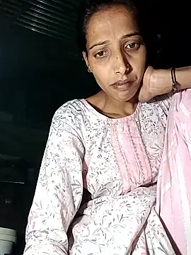 Pinki thakur 1 online show from 04/12/26, 06:46