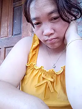 miumiu 00 online show from 09/20/25, 01:28