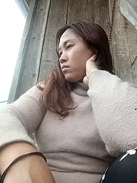 miumiu 00 online show from 10/26/25, 05:24