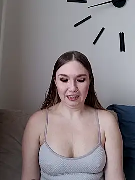 KisaVixen online show from 02/21/26, 11:44