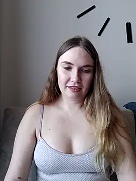 KisaVixen online show from 03/12/26, 01:28