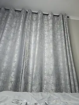 Indian GlowingMiax online show from 04/04/26, 05:06