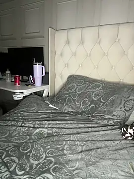 MysteriousMylaX online show from 12/16/25, 08:03