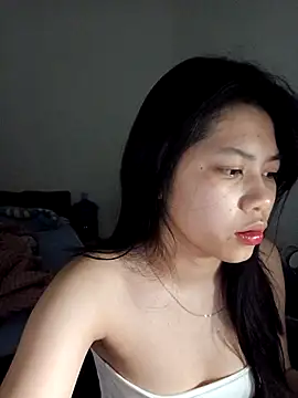 Snapshot of Katanh chatting on 05/04/26, 03:30 Katanh online show from 05/04/26, 03:30