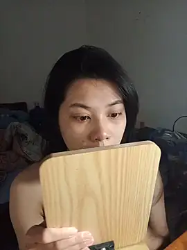 Snapshot of Katanh chatting on 05/13/26, 05:38 Katanh online show from 05/13/26, 05:38