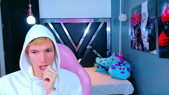 park jimin1 online show from 11/15/25, 12:56