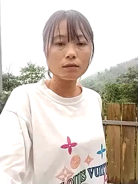 linda bae00 online show from 09/13/25, 02:33