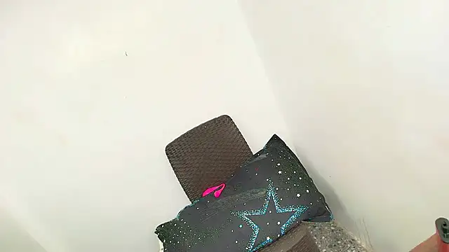 Snapshot of Cassandra_Luxx chatting on 12/21/25, 06:26 Cassandra Luxx online show from 12/21/25, 06:26